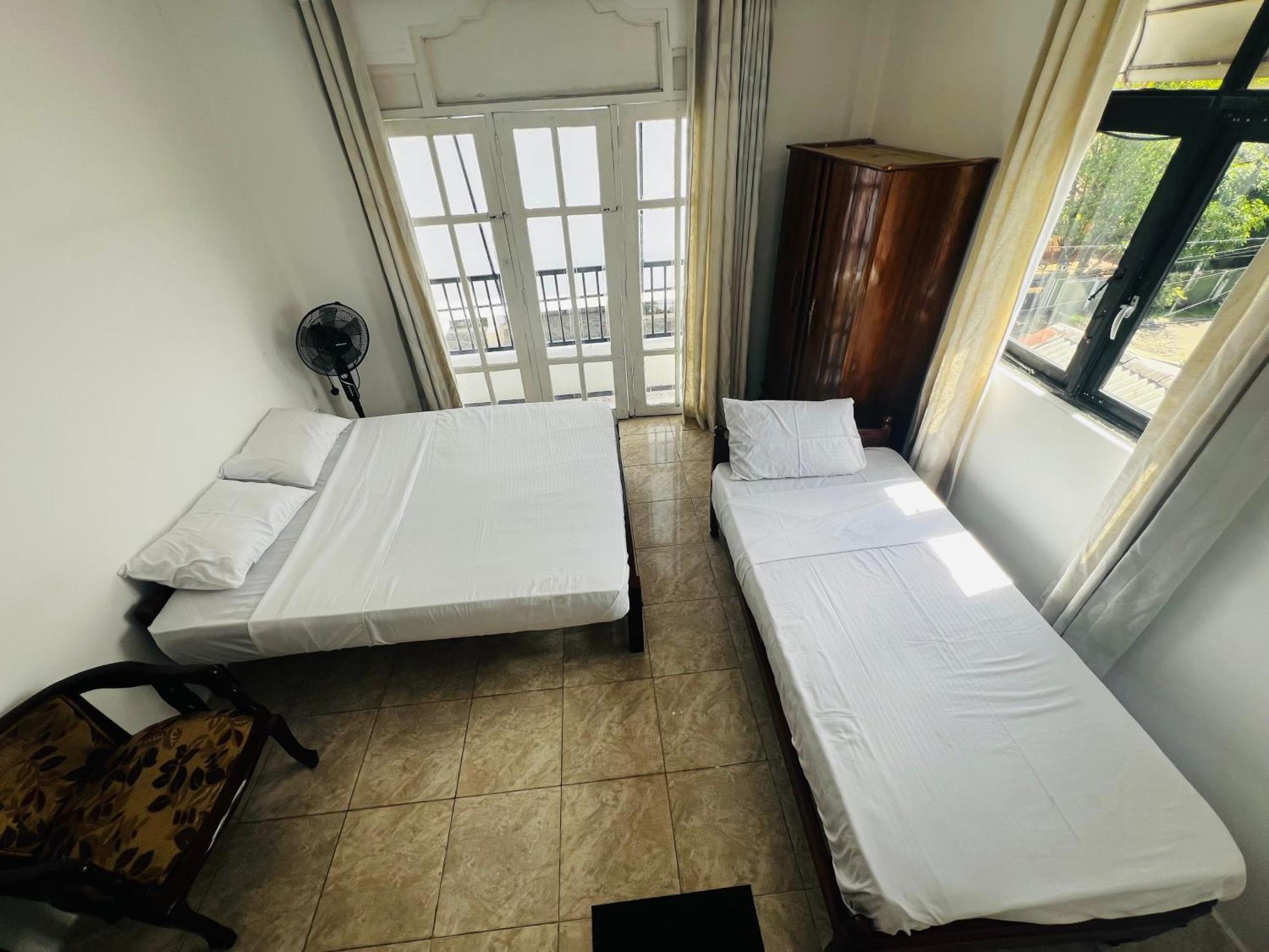 Ramlyn Guesthouse & Restaurant Negombo Dış mekan fotoğraf